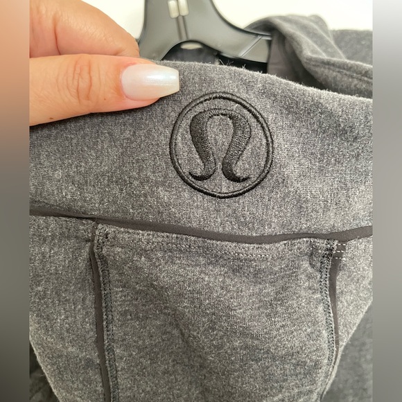 Lululemon cotton and spandex full zip hoodie in gray size 10 - Picture 3 of 10